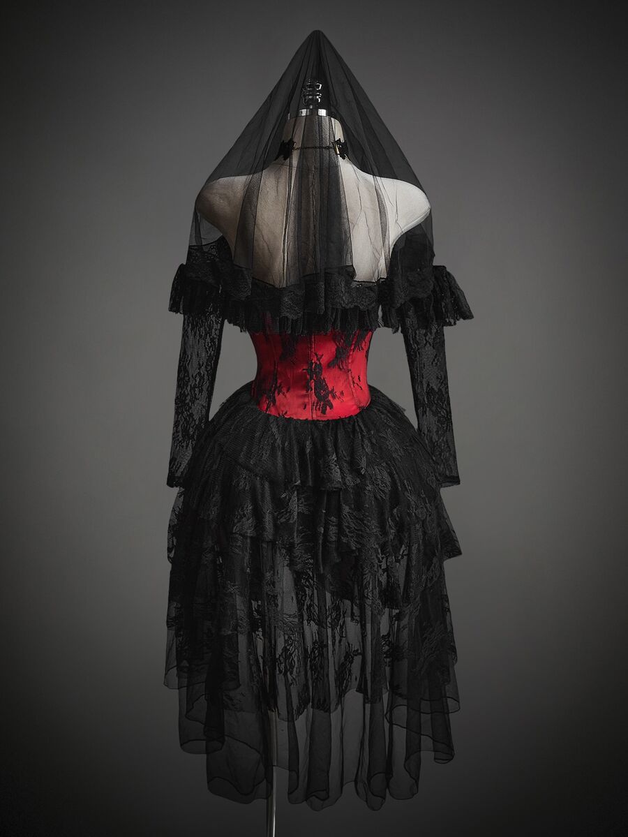 SHEIN ICON Women's Halloween Gothic Corset Vampire Lace Sexy Lace Ruffle Red Bla - S
